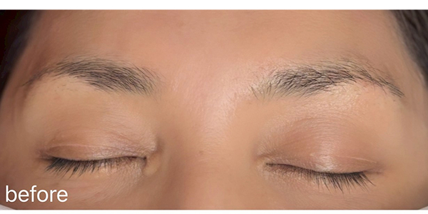 眉アートメイク（毛並み+パウダー技法）【20代・女性】ビフォー